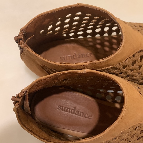 Sundance Leather Woven Peep Toe Delphia Sandal Caning Size 38 - Picture 11 of 13